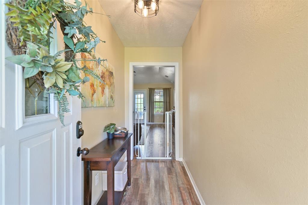 16706 Bear Bayou Drive, Channelview, Texas image 5