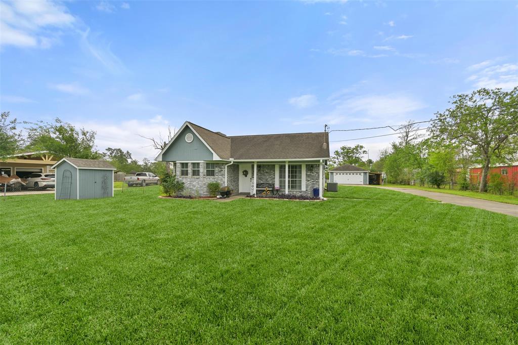 16706 Bear Bayou Drive, Channelview, Texas image 4