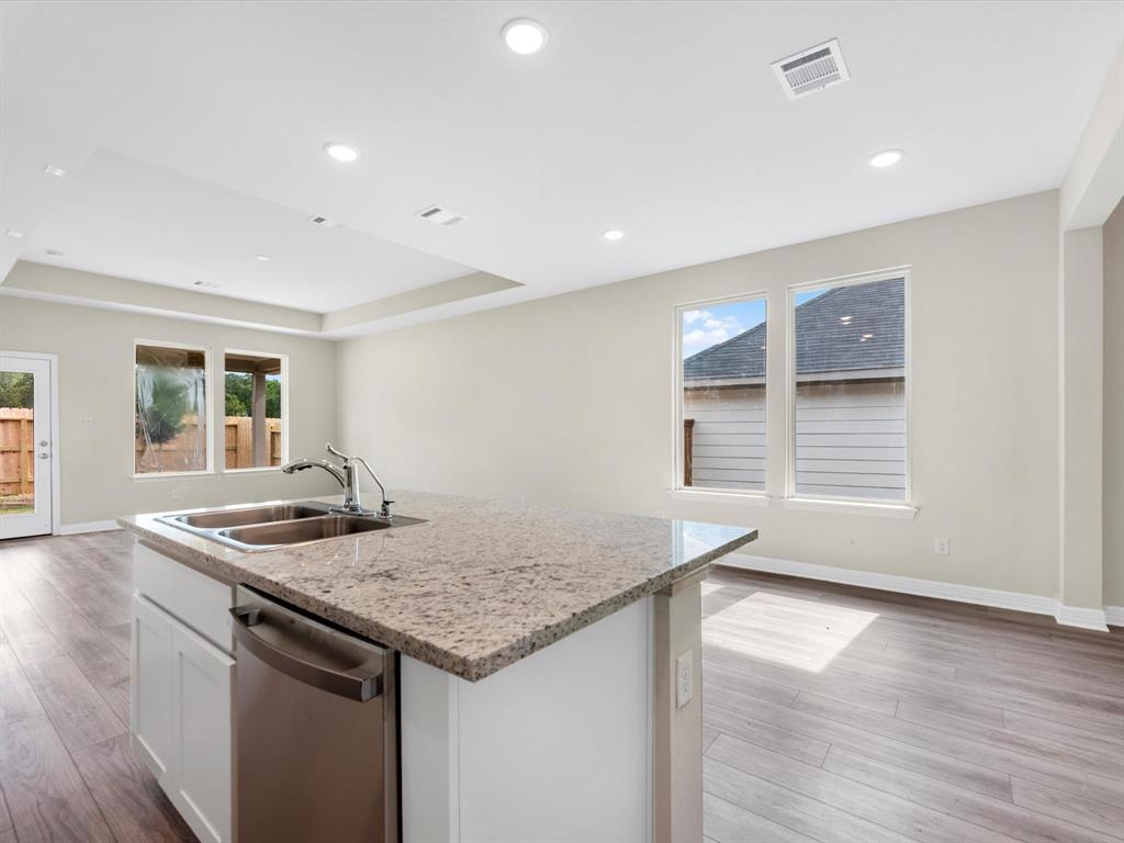 7602 Magnolia Orchid Lane, Cypress, Texas image 3