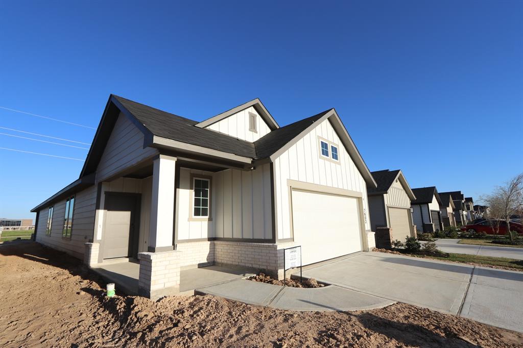 7602 Magnolia Orchid Lane, Cypress, Texas image 1