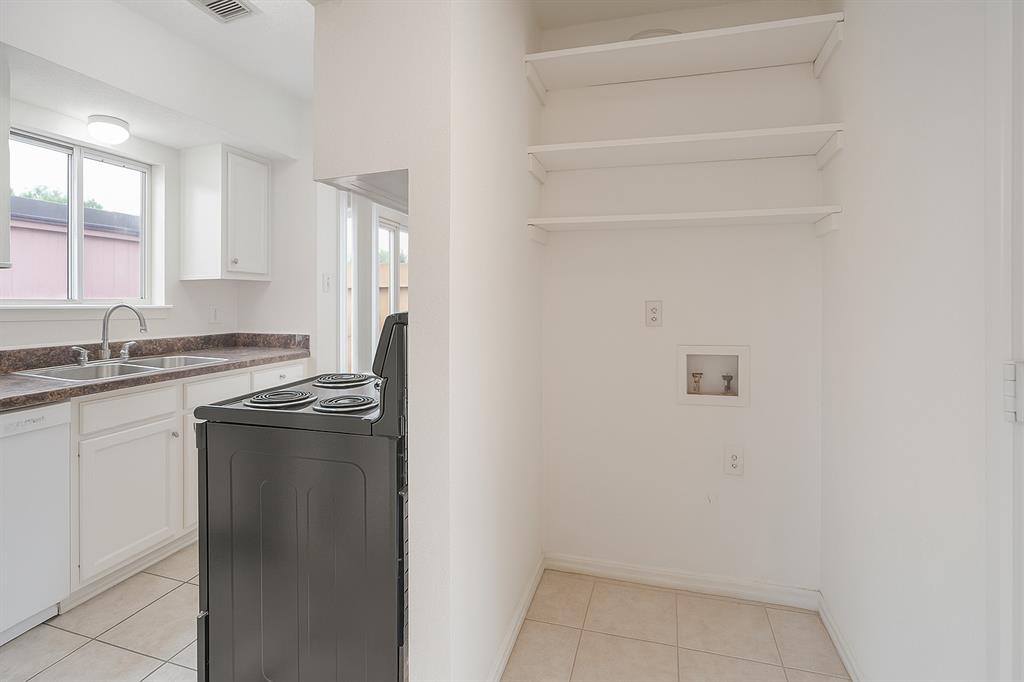 12400 Brookglade Circle #55, Houston, Texas image 16