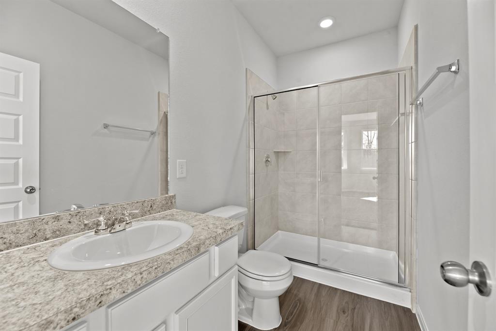 16936 Hazelnut Drive, Conroe, Texas image 11