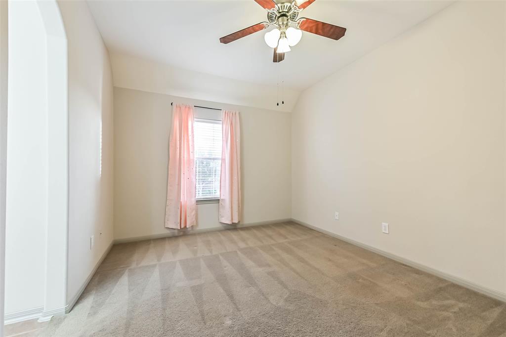 1423 Blakely Grove Lane, Pearland, Texas image 29