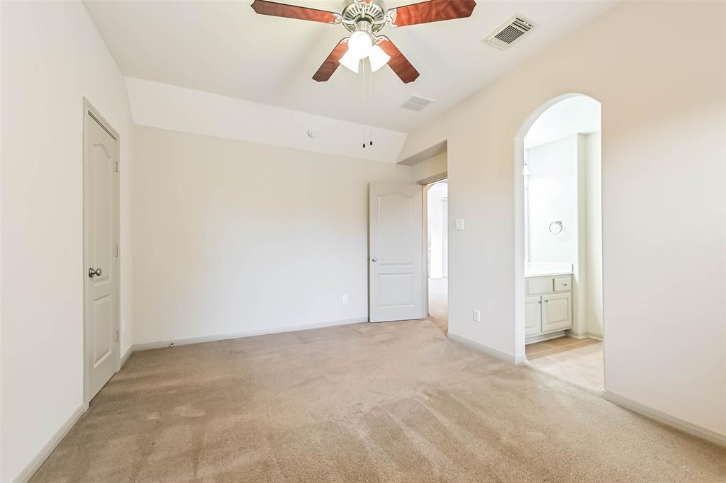 1423 Blakely Grove Lane, Pearland, Texas image 28