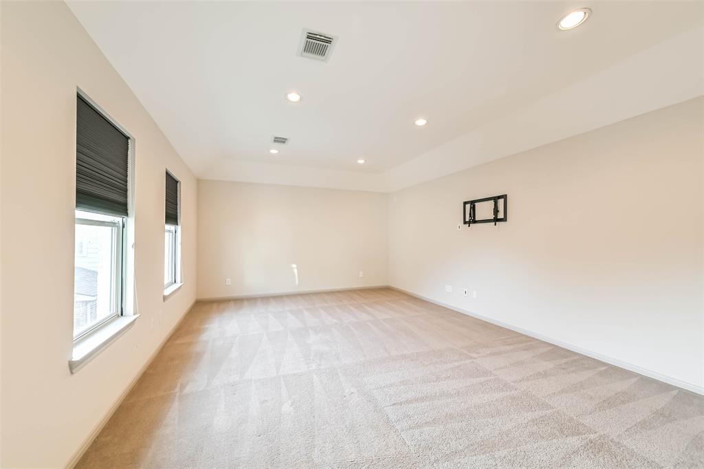 1423 Blakely Grove Lane, Pearland, Texas image 33