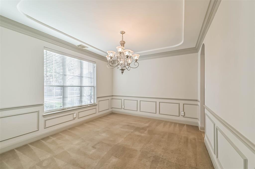 1423 Blakely Grove Lane, Pearland, Texas image 4