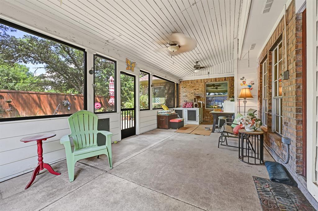 7551 Basswood Forest Court, Houston, Texas image 35