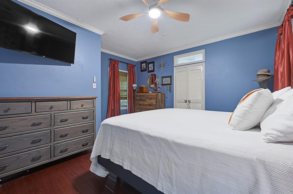 7551 Basswood Forest Court, Houston, Texas image 29