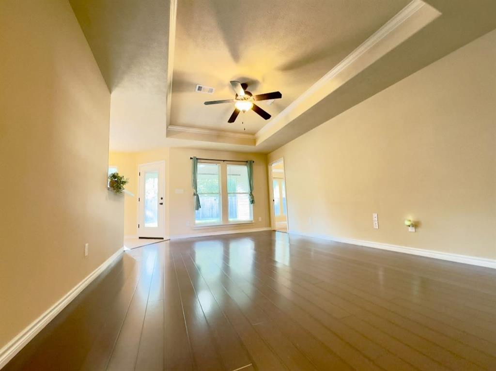 5220 Springwood Loop, Lumberton, Texas image 2