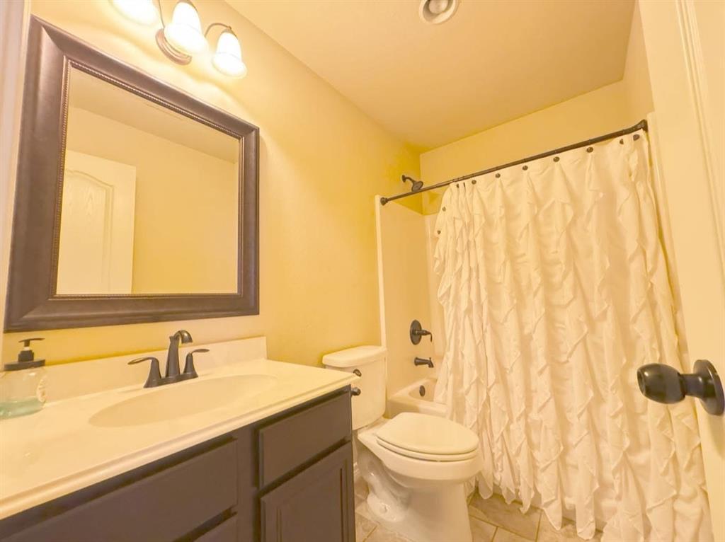 5220 Springwood Loop, Lumberton, Texas image 7