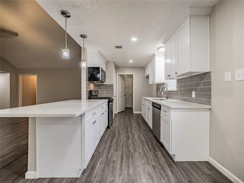 1701 N Park Way Drive Deer Park TX 77536