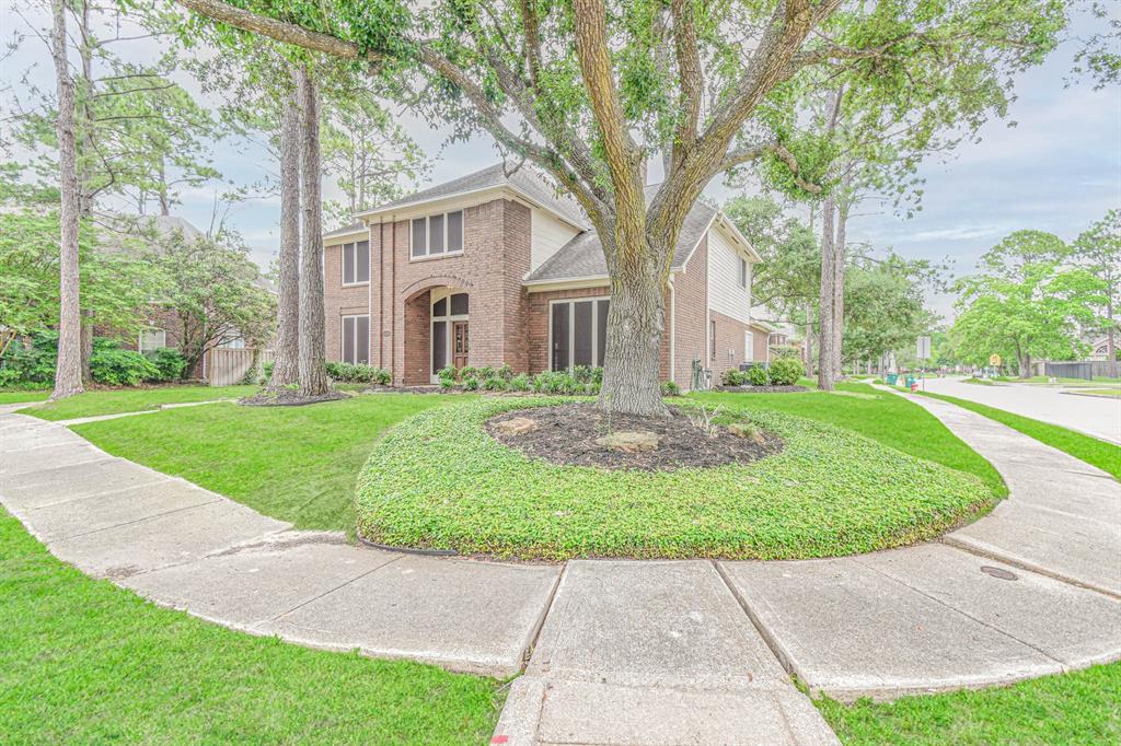 16902 Walnut Pond Court, Pasadena, Texas image 4