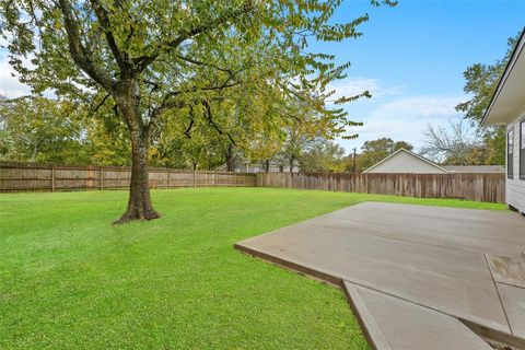 A home in Brenham