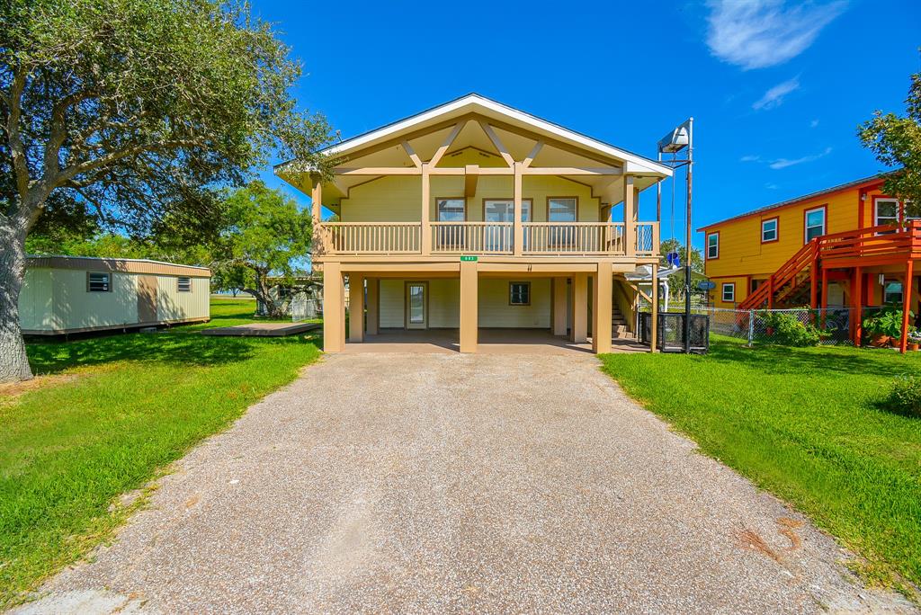 983 Bayview Drive, Palacios, Texas image 2