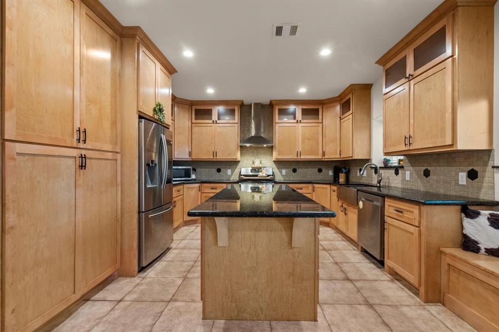 2211 Cemetery Road, Santa Fe, Texas image 38