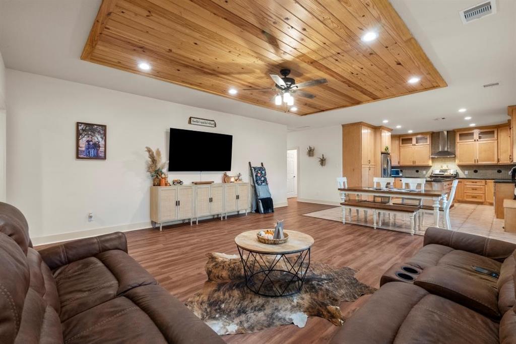 2211 Cemetery Road, Santa Fe, Texas image 29