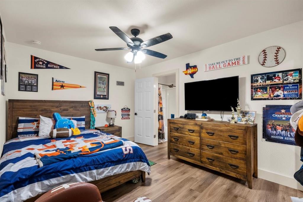2211 Cemetery Road, Santa Fe, Texas image 14