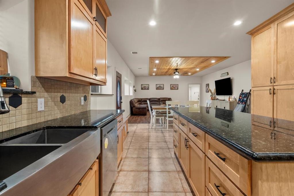 2211 Cemetery Road, Santa Fe, Texas image 36