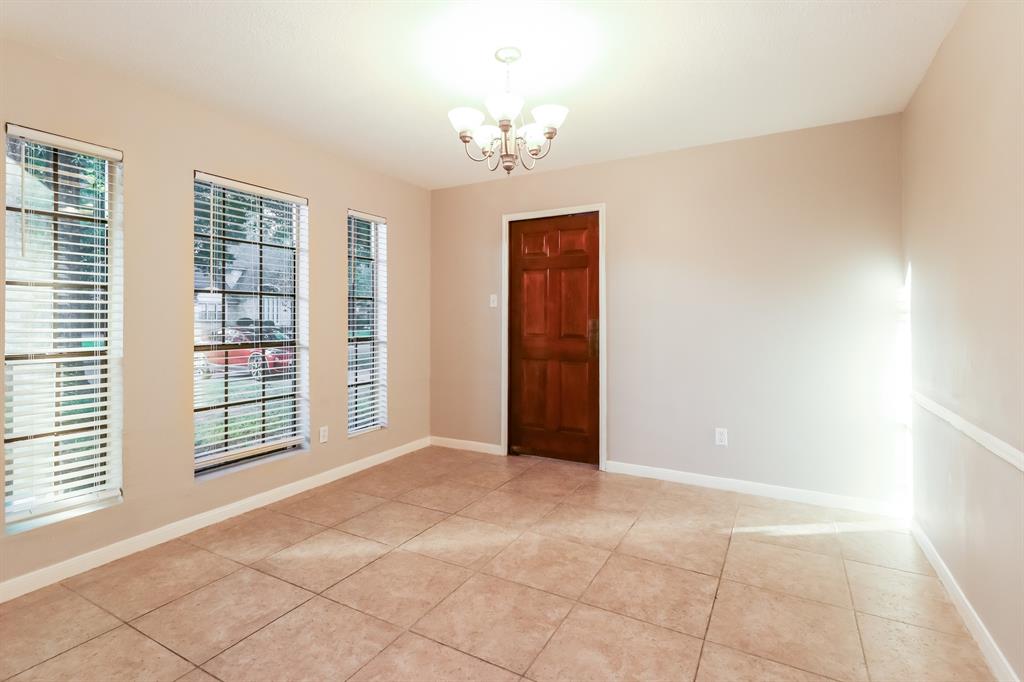 5319 Mulberry Grove Drive, Houston, Texas image 5