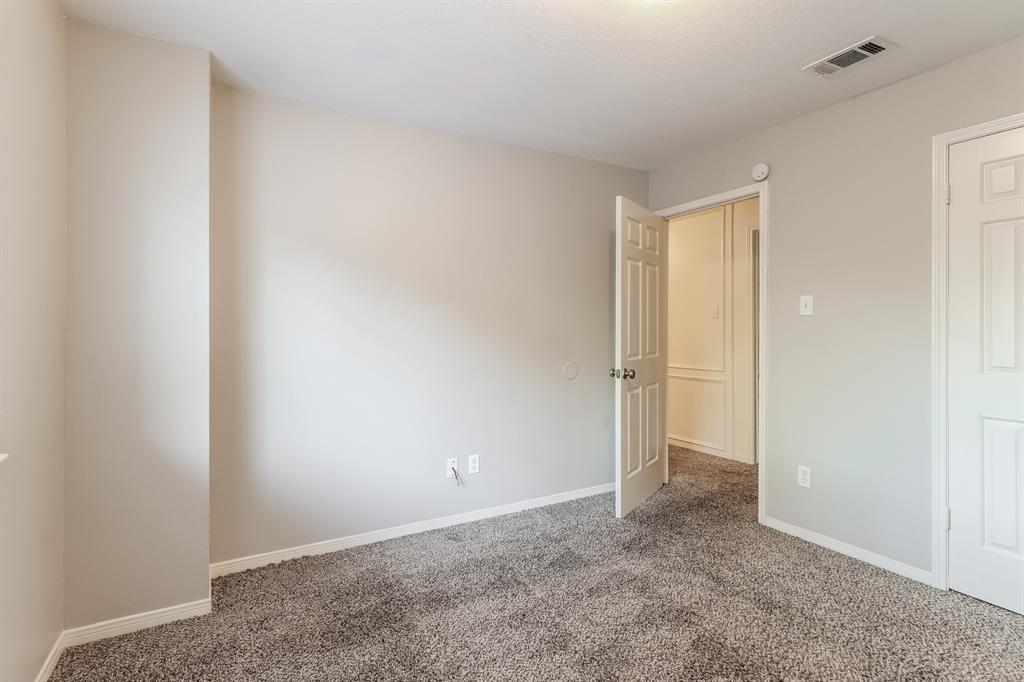 5319 Mulberry Grove Drive, Houston, Texas image 12