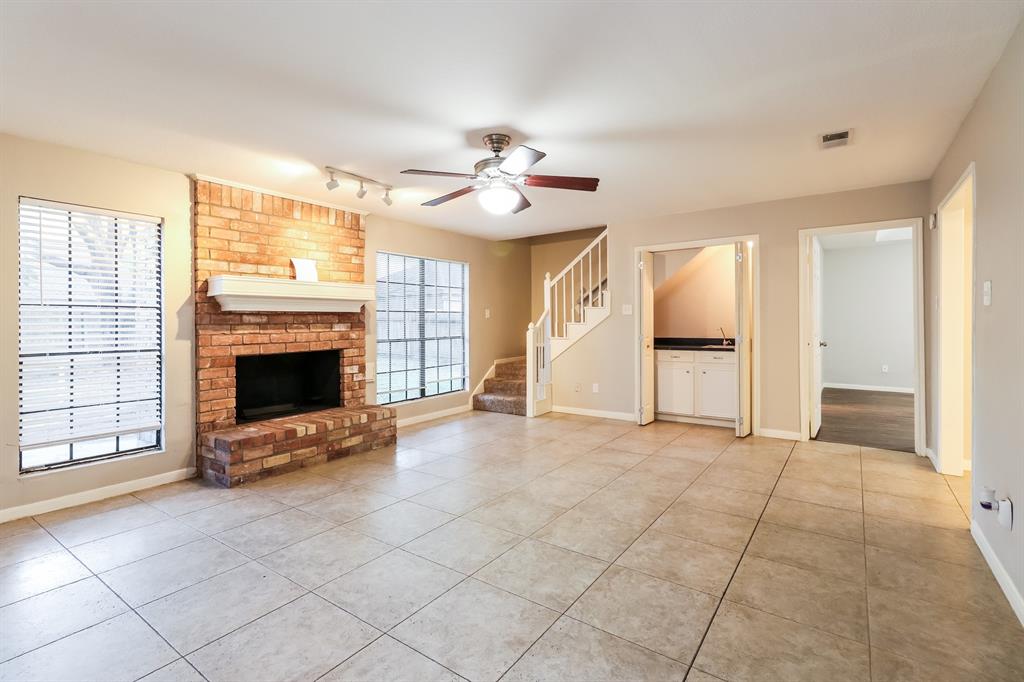 5319 Mulberry Grove Drive, Houston, Texas image 3