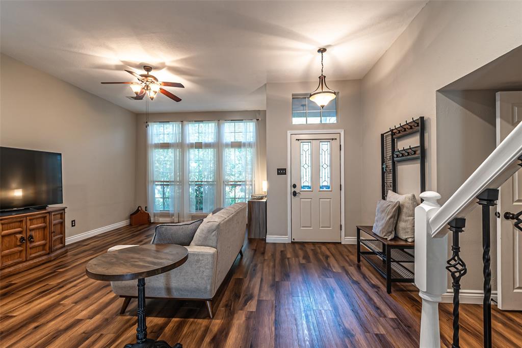 20423 Lone Star Oak Street, Cypress, Texas image 9