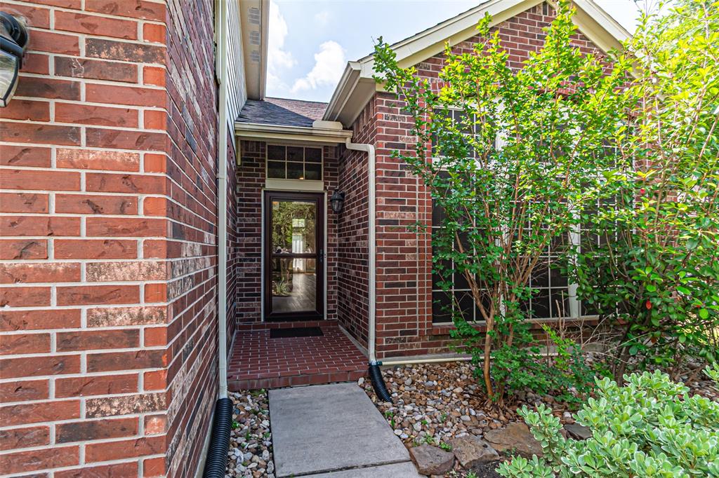 20423 Lone Star Oak Street, Cypress, Texas image 4
