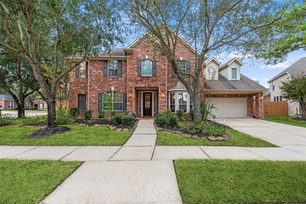 25511 Granger Oaks Court, Katy, Texas image 2