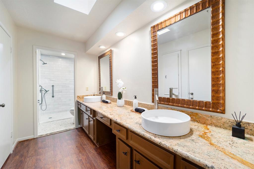 4050 Heathersage Drive, Houston, Texas image 20