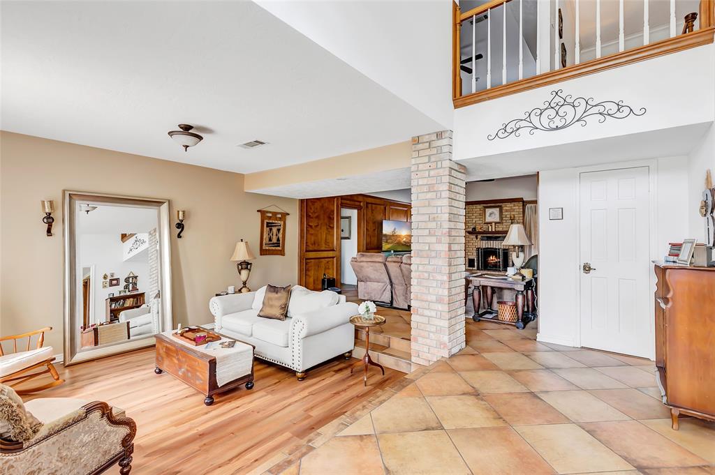 5002 Lakeside Drive, Liberty, Texas image 7