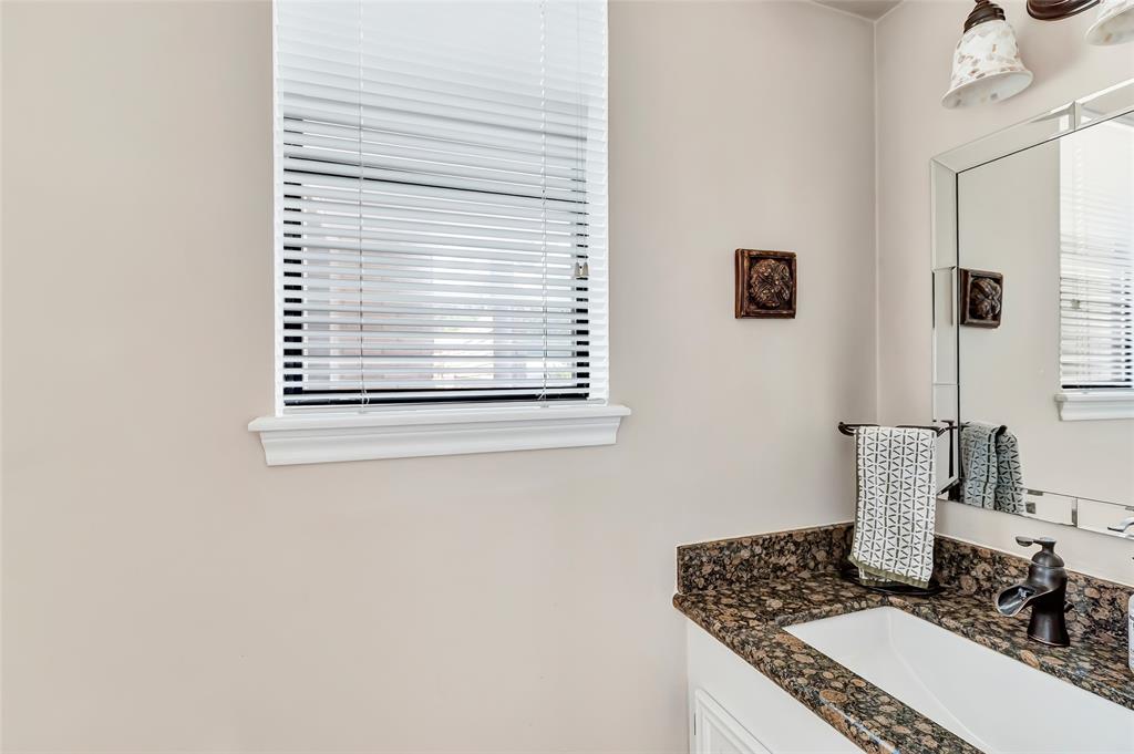 5002 Lakeside Drive, Liberty, Texas image 19