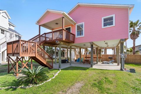 Single Family Residence in Galveston TX 11213 Beard Drive 5.jpg