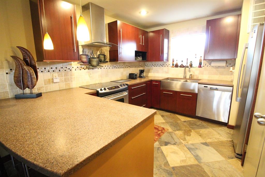 4747 E Nasa Parkway #102, Seabrook, Texas image 3