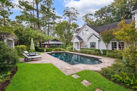 A home in Hunters Creek Village