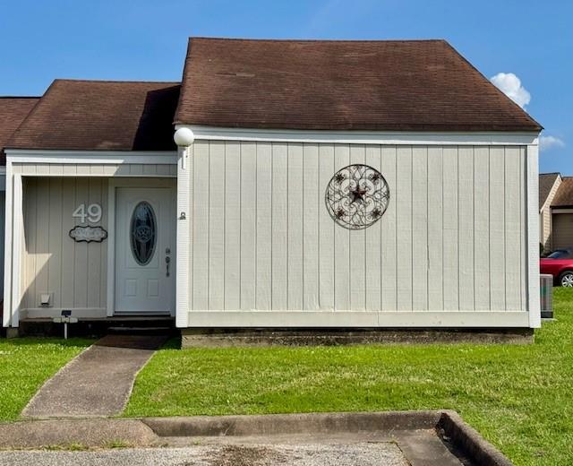 49 Westwood Village Drive #TH49, Trinity, Texas image 2