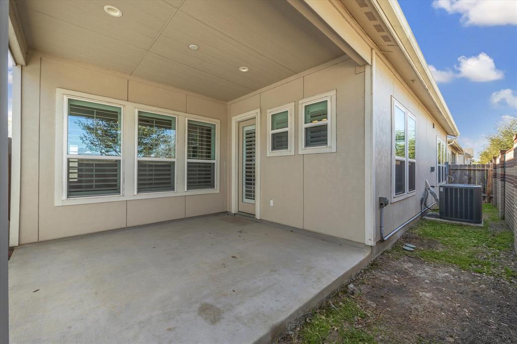 10022 Waving Grain Lane, Houston, Texas image 27