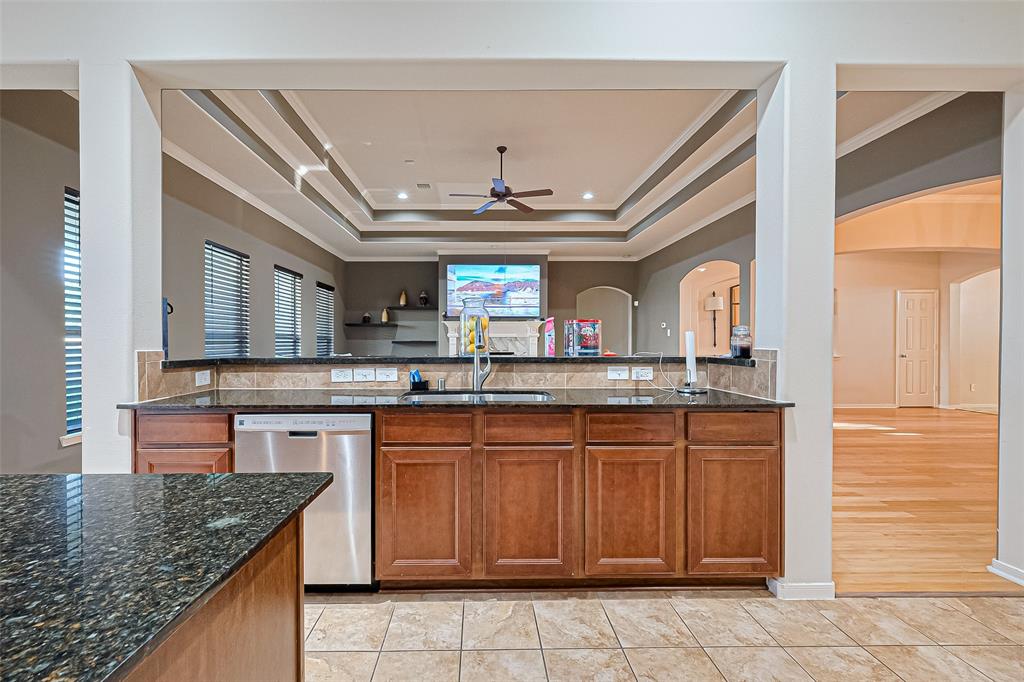 14202 Pearl Shadow Lane, Houston, Texas image 18