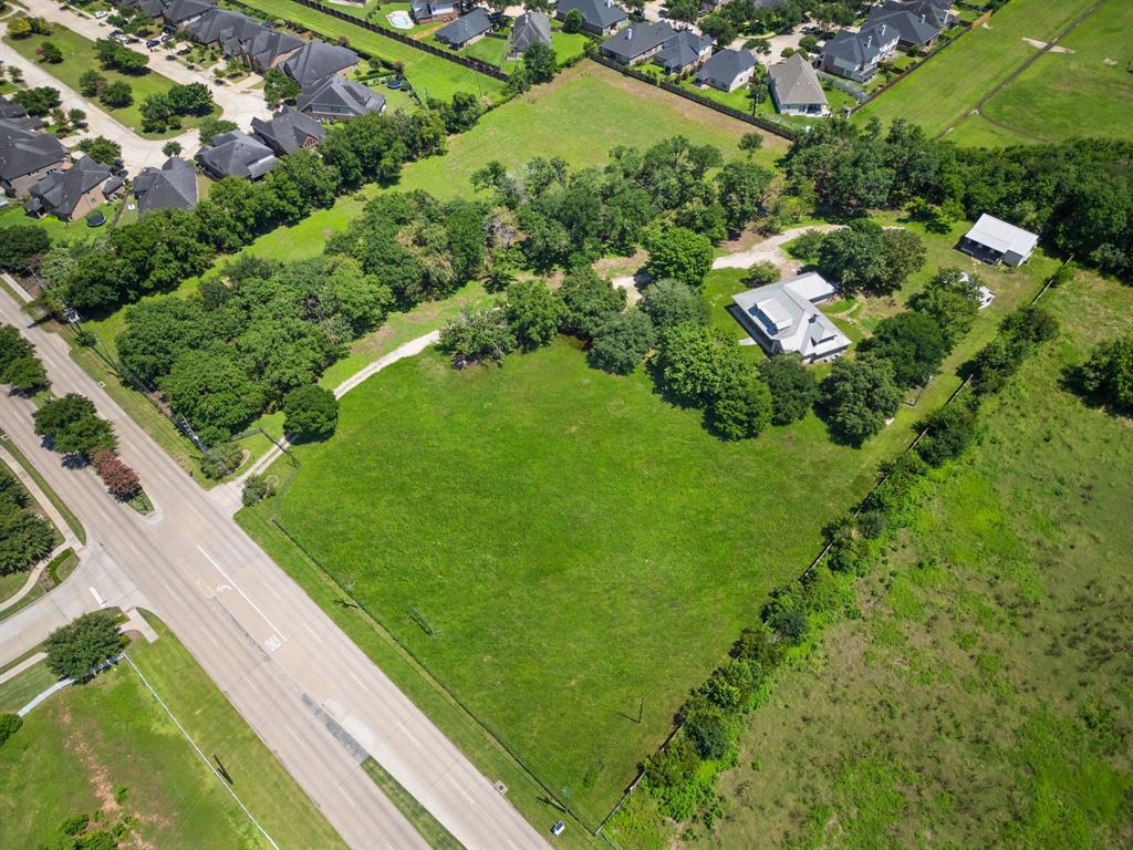 7007 Meadowview Estates Court, Sugar Land, Texas image 10