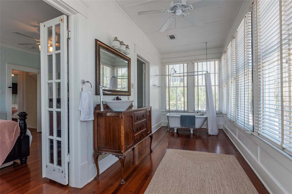 801 13th Street, Galveston, Texas image 27