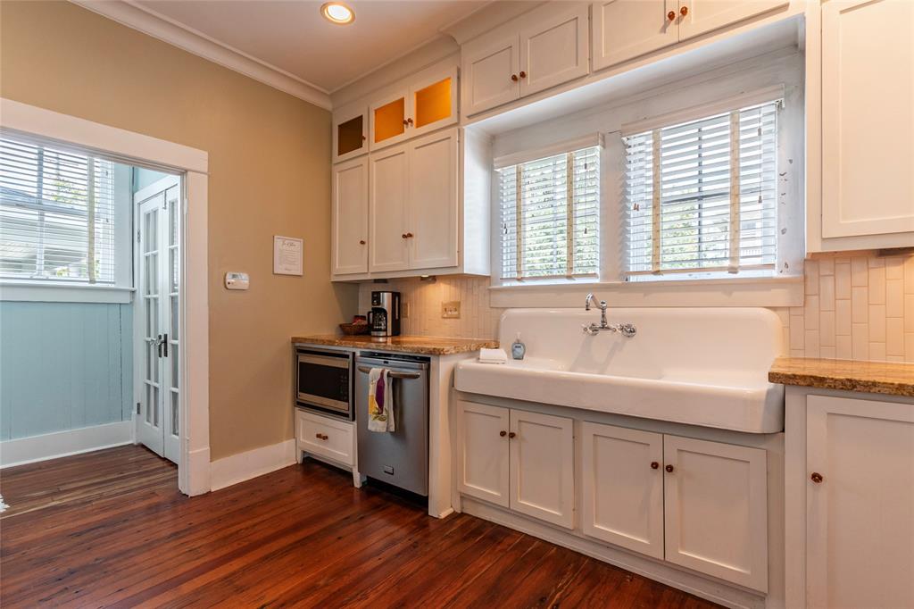 801 13th Street, Galveston, Texas image 17