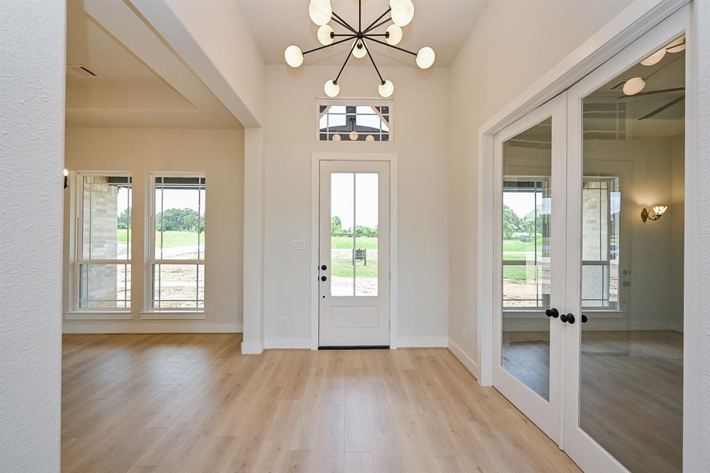 25231 Pleasant Retreat Court