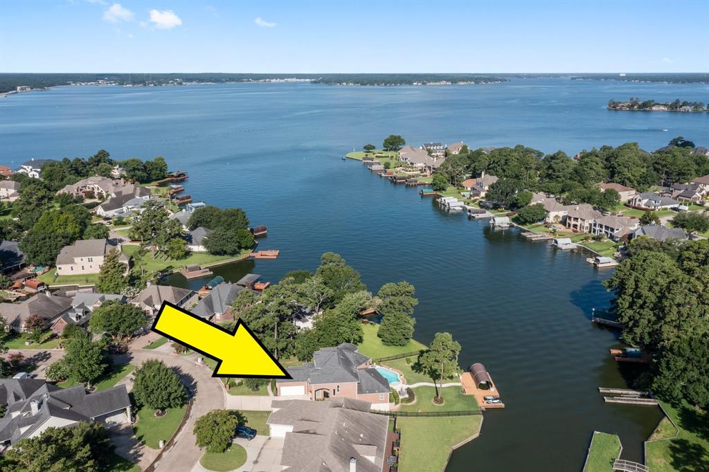 6051 Longmire Trail