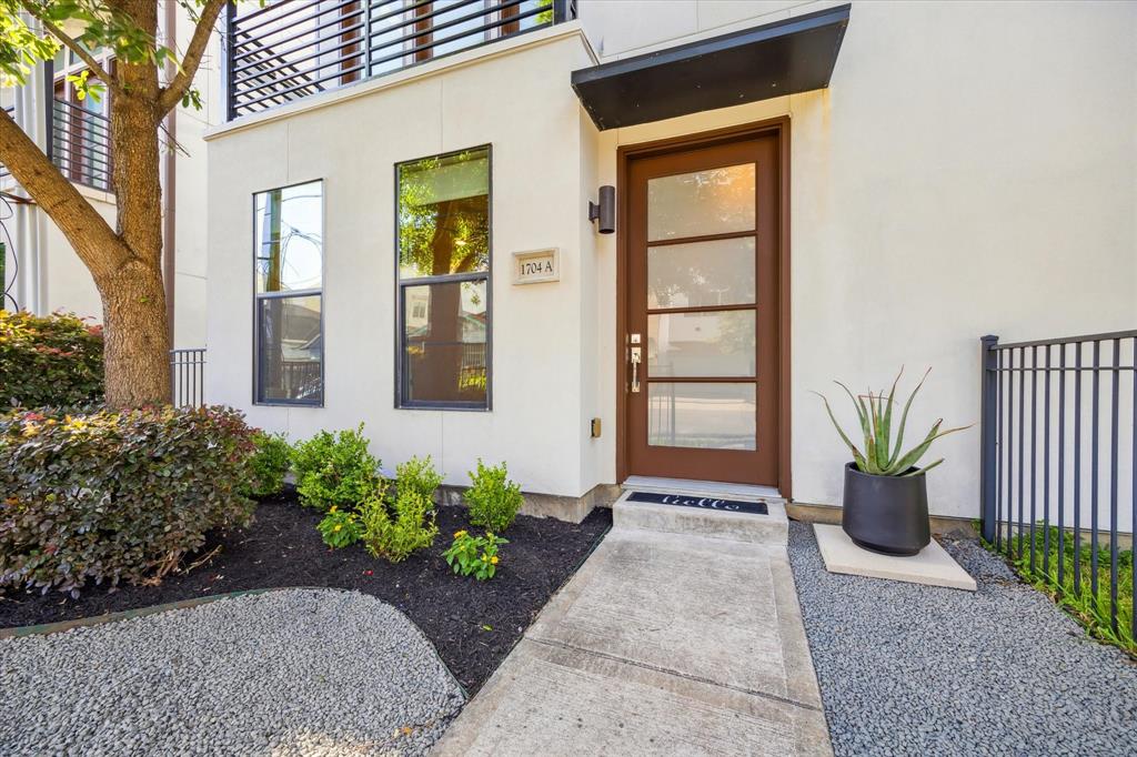 1704 Alamo Street #A, Houston, Texas image 1