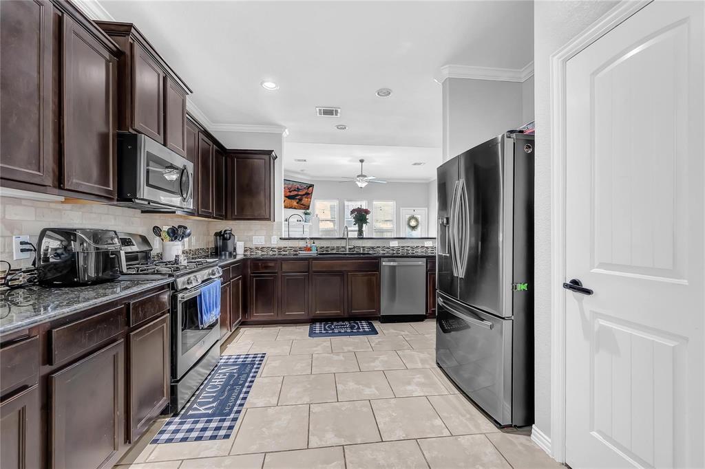 21275 Lily Springs Drive, Porter, Texas image 10