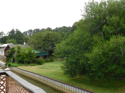 A home in Livingston