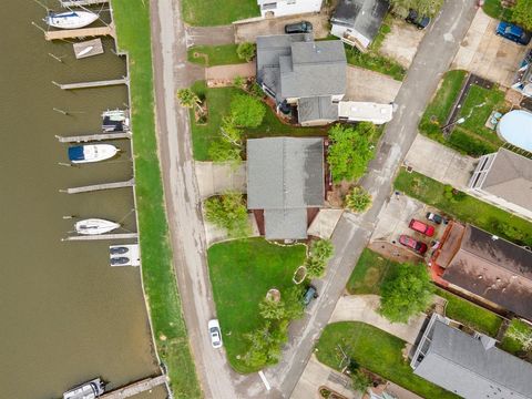 A home in Clear Lake Shores