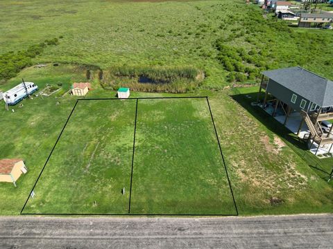 Photo of 542 Private Road 675, Sargent, TX 77414 (MLS # 93685655) Photo of 542 Private Road 675, Sargent, TX 77414 (MLS # 93685655)