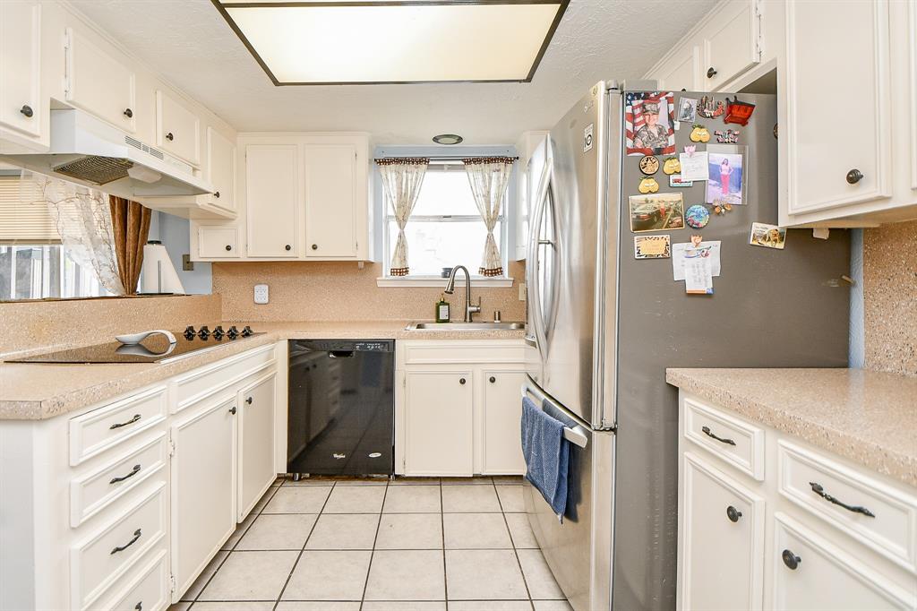 15727 Beechnut Street, Houston, Texas image 13