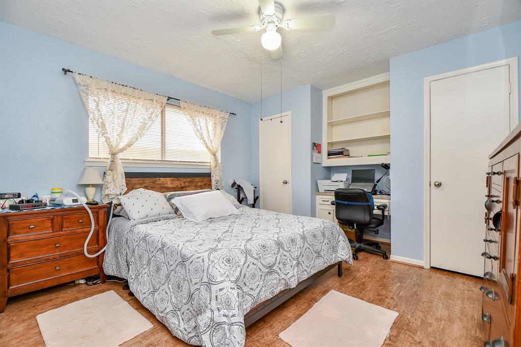 15727 Beechnut Street, Houston, Texas image 20