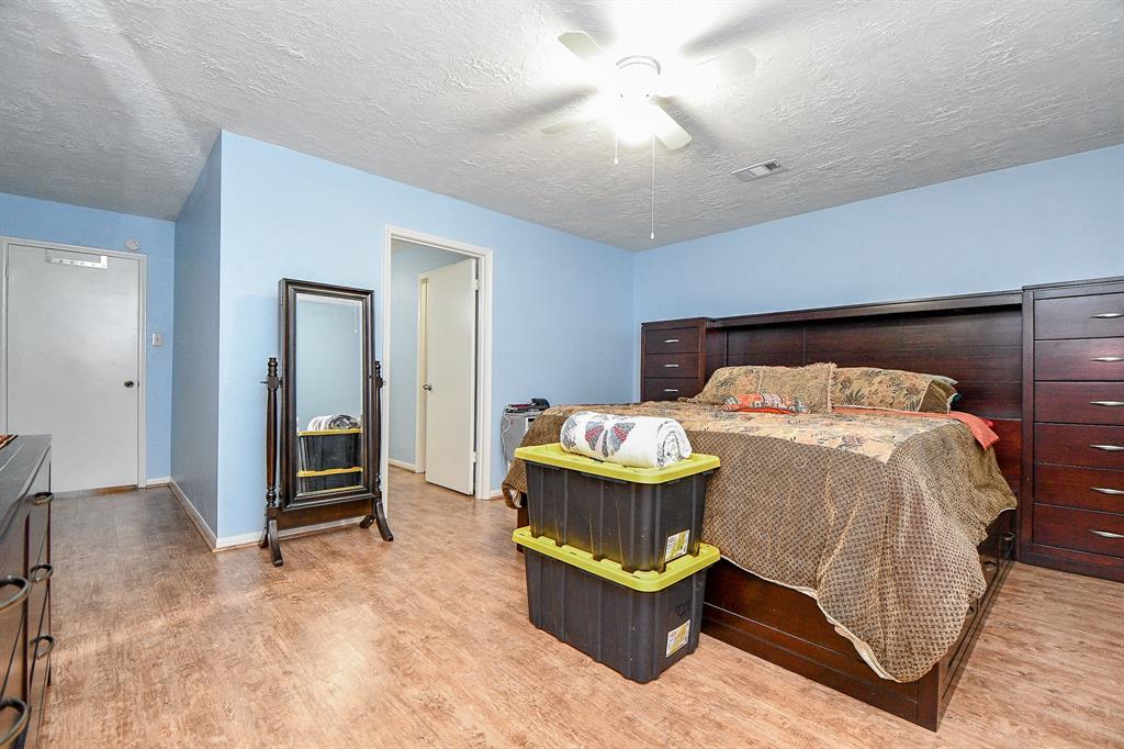 15727 Beechnut Street, Houston, Texas image 17